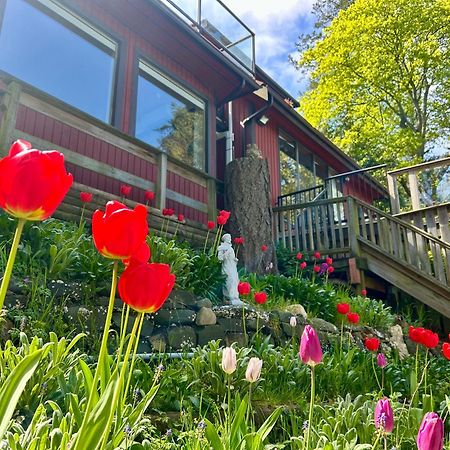 Shangrila Waterfront Vacation Home Bedwell Harbour Luaran gambar