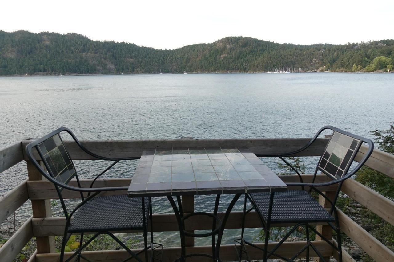 Shangrila Waterfront Vacation Home Bedwell Harbour Luaran gambar
